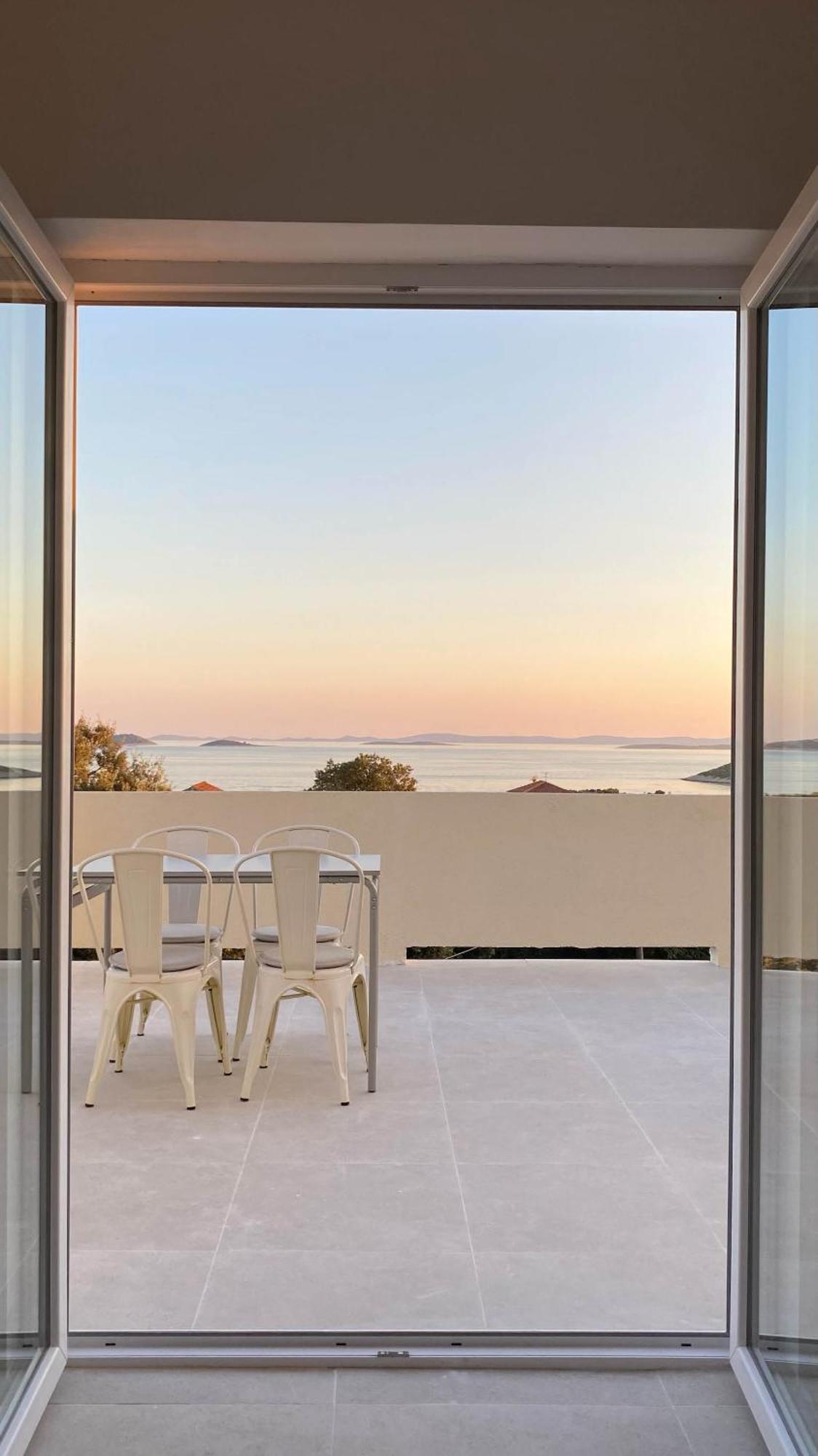 Lukenda Rooms - Boutique Apartments With View Of Adriatic Sea Apartman *