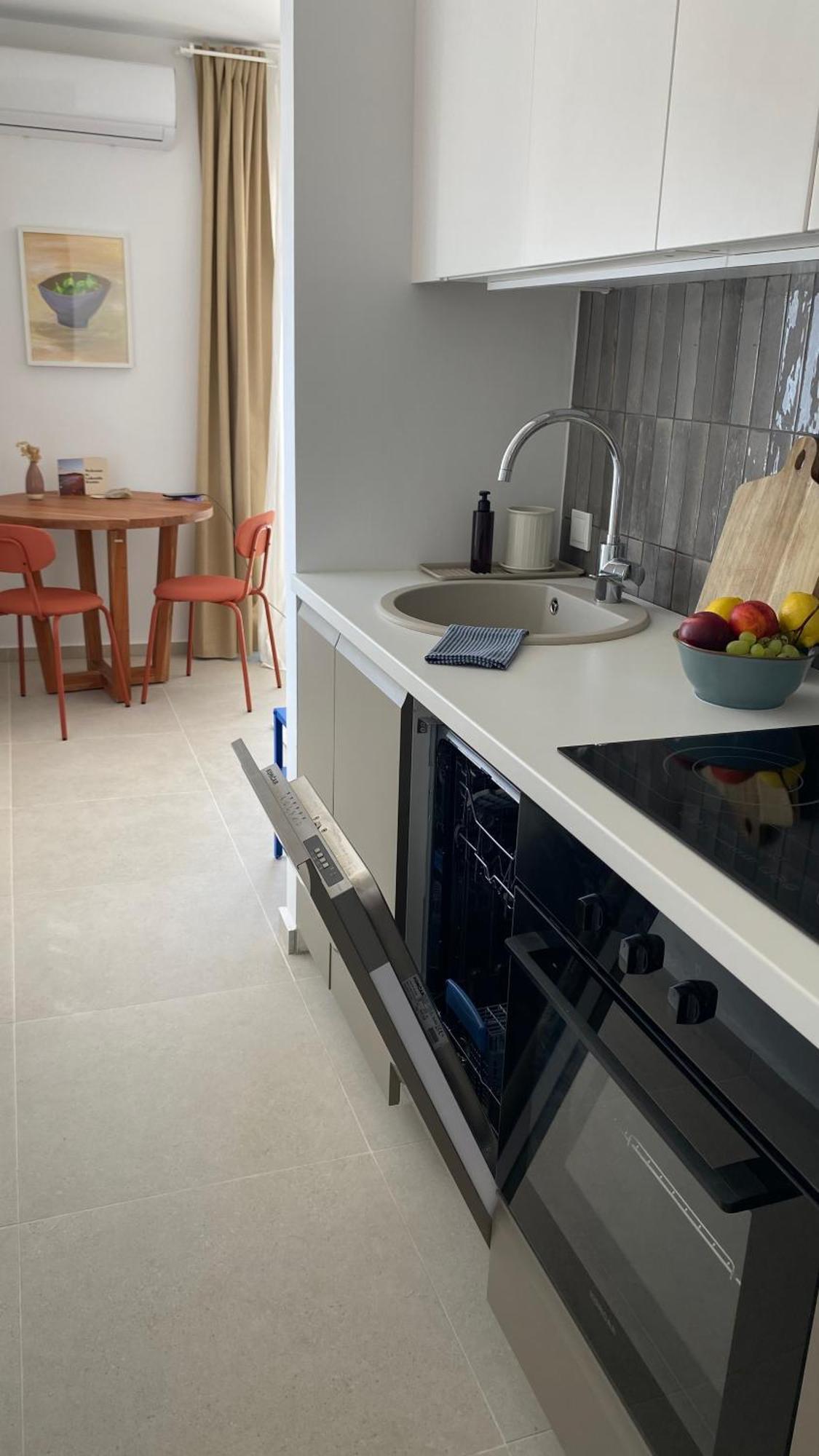 Apartman Lukenda Rooms - Boutique Apartments With View Of Adriatic Sea Pakoštane